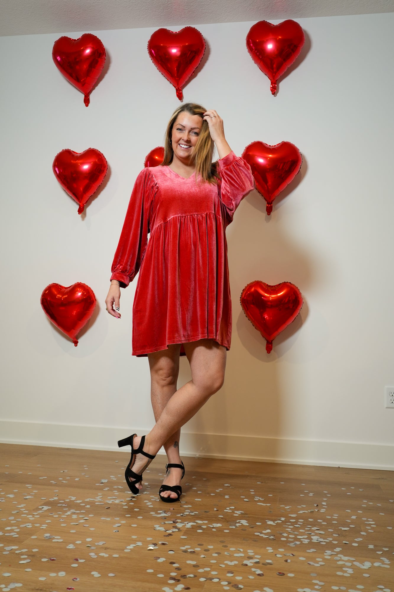 Pretty Little Thing V-Neck Velvet Dress - Buttercup Lynne Boutique
