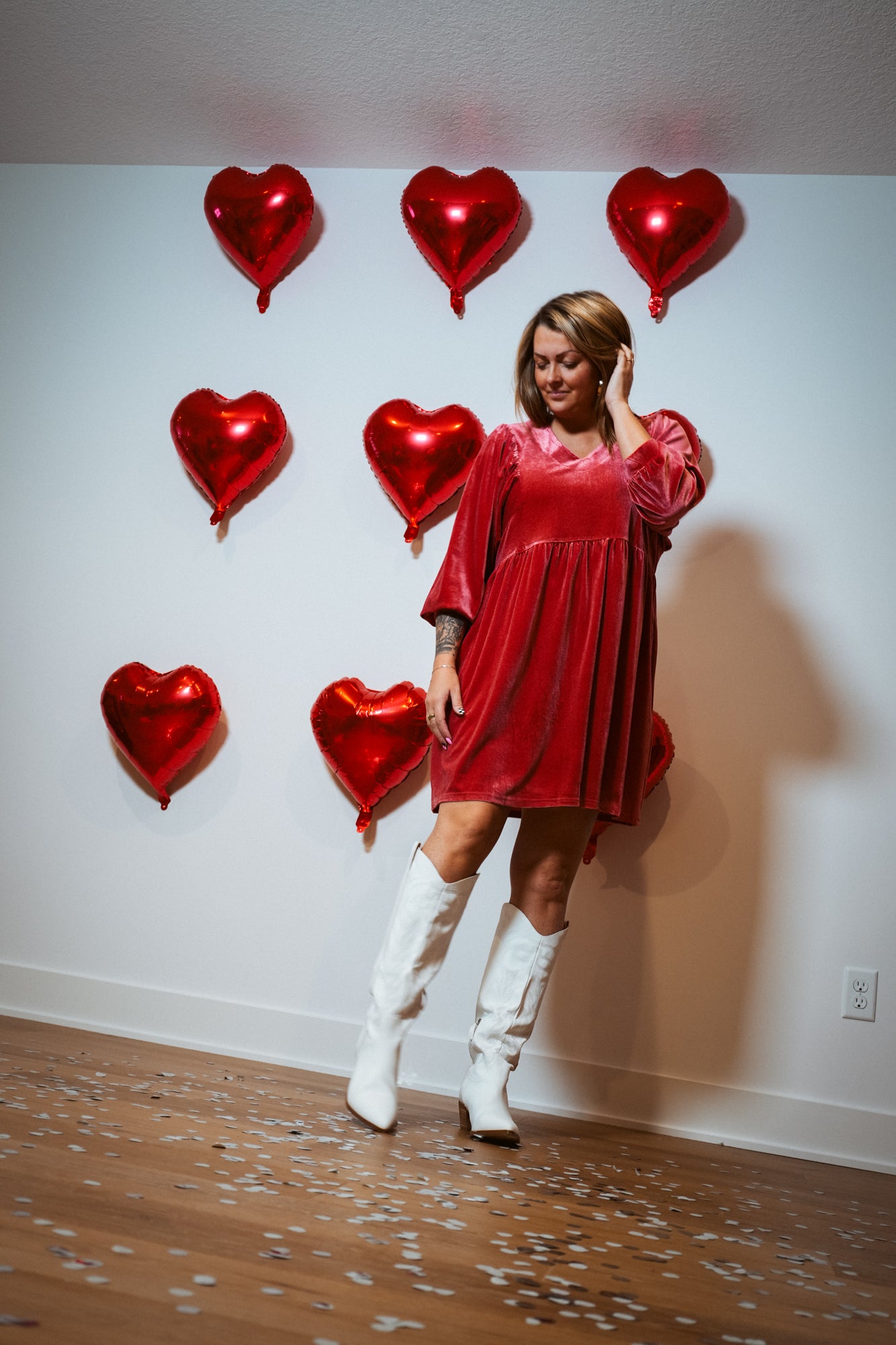 Pretty Little Thing V-Neck Velvet Dress - Buttercup Lynne Boutique