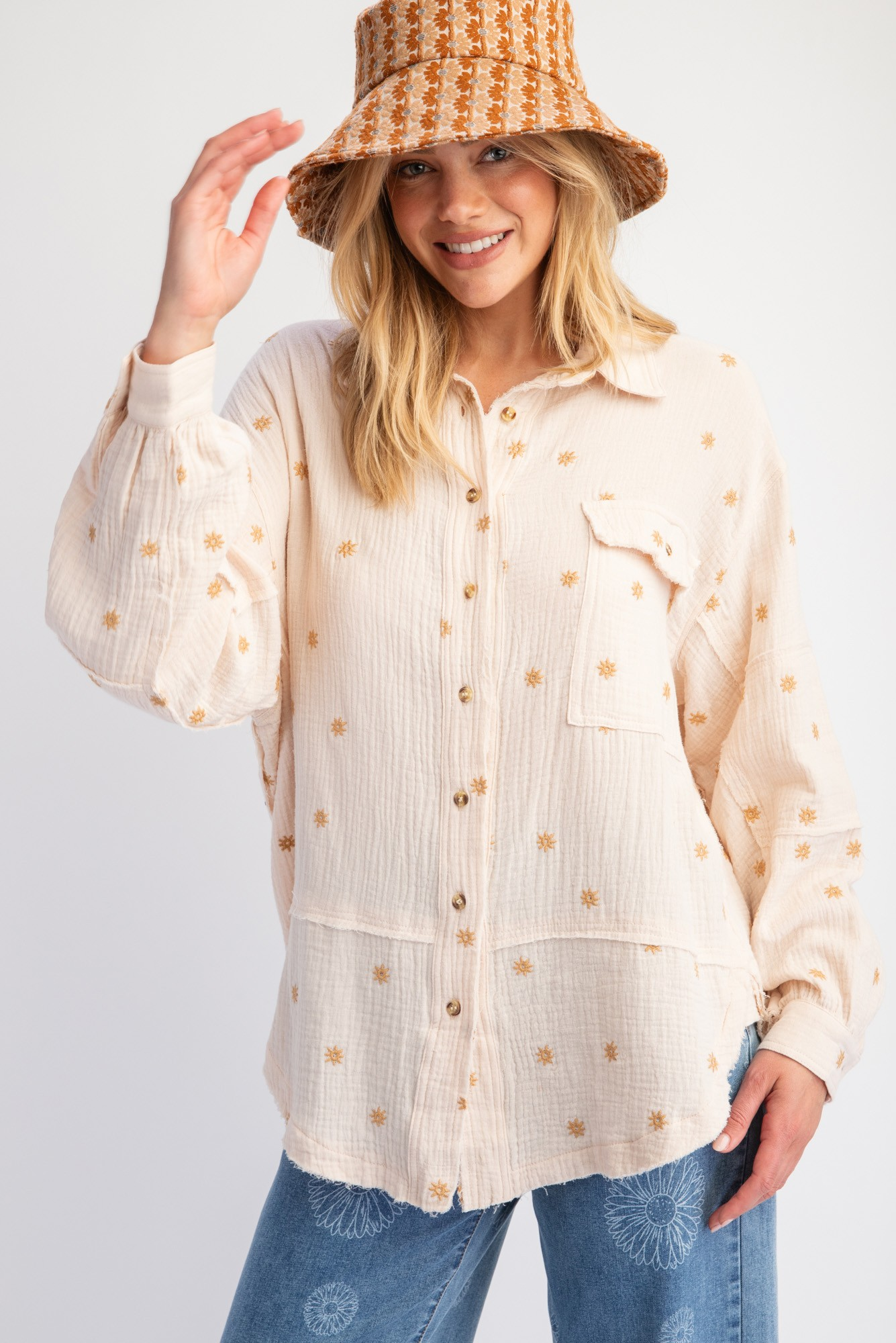 Hello Miss Daisy Button Up Top - Buttercup Lynne Boutique