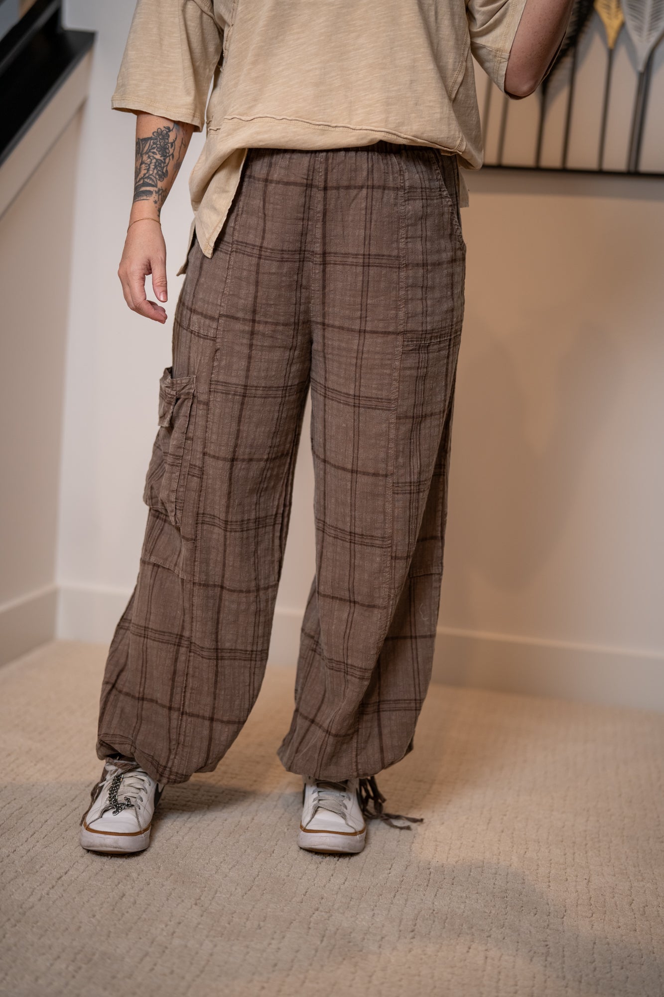 Easel Plaid Mineral Washed Pants