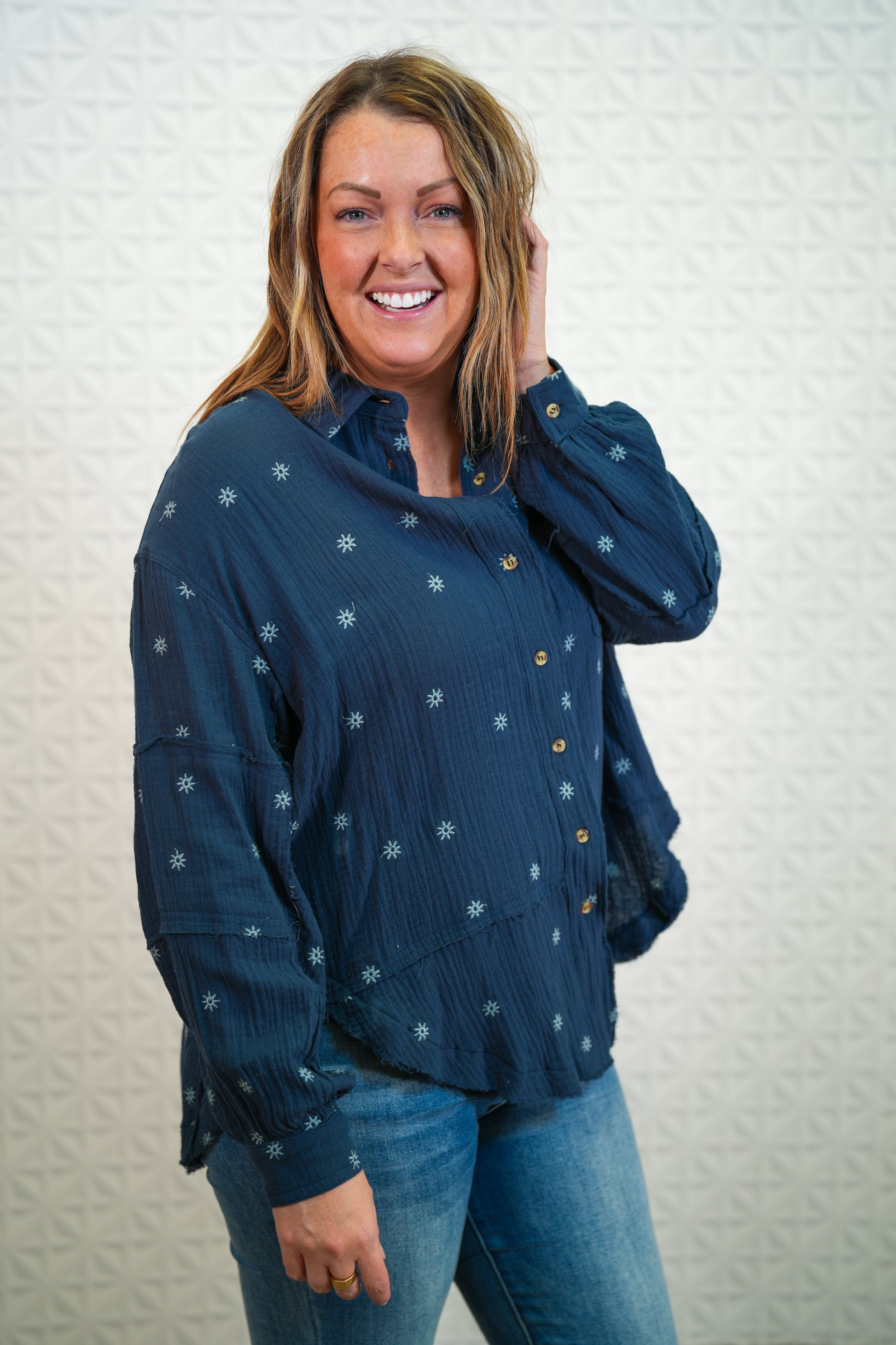 Hello Miss Daisy Button Up Top - Buttercup Lynne Boutique