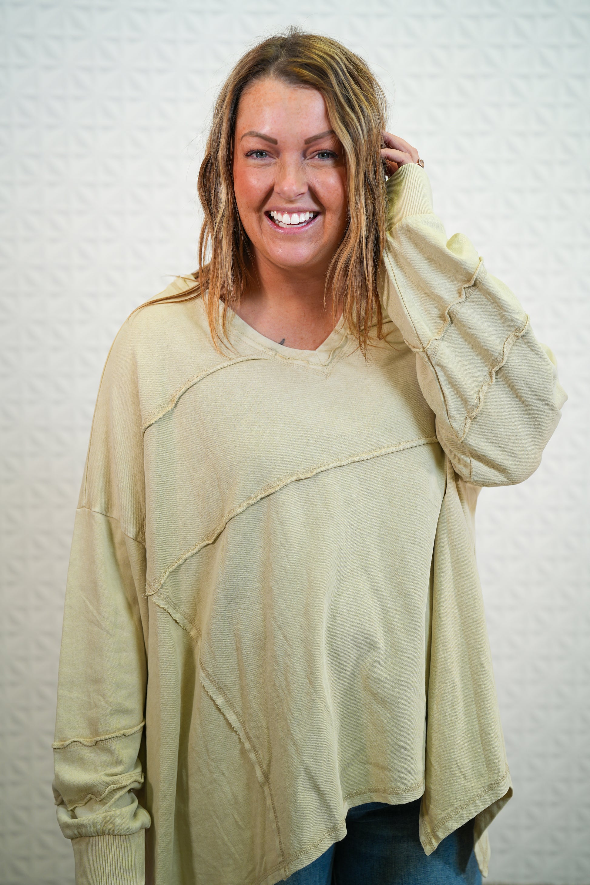 All The Way V-Neck Top - Buttercup Lynne Boutique
