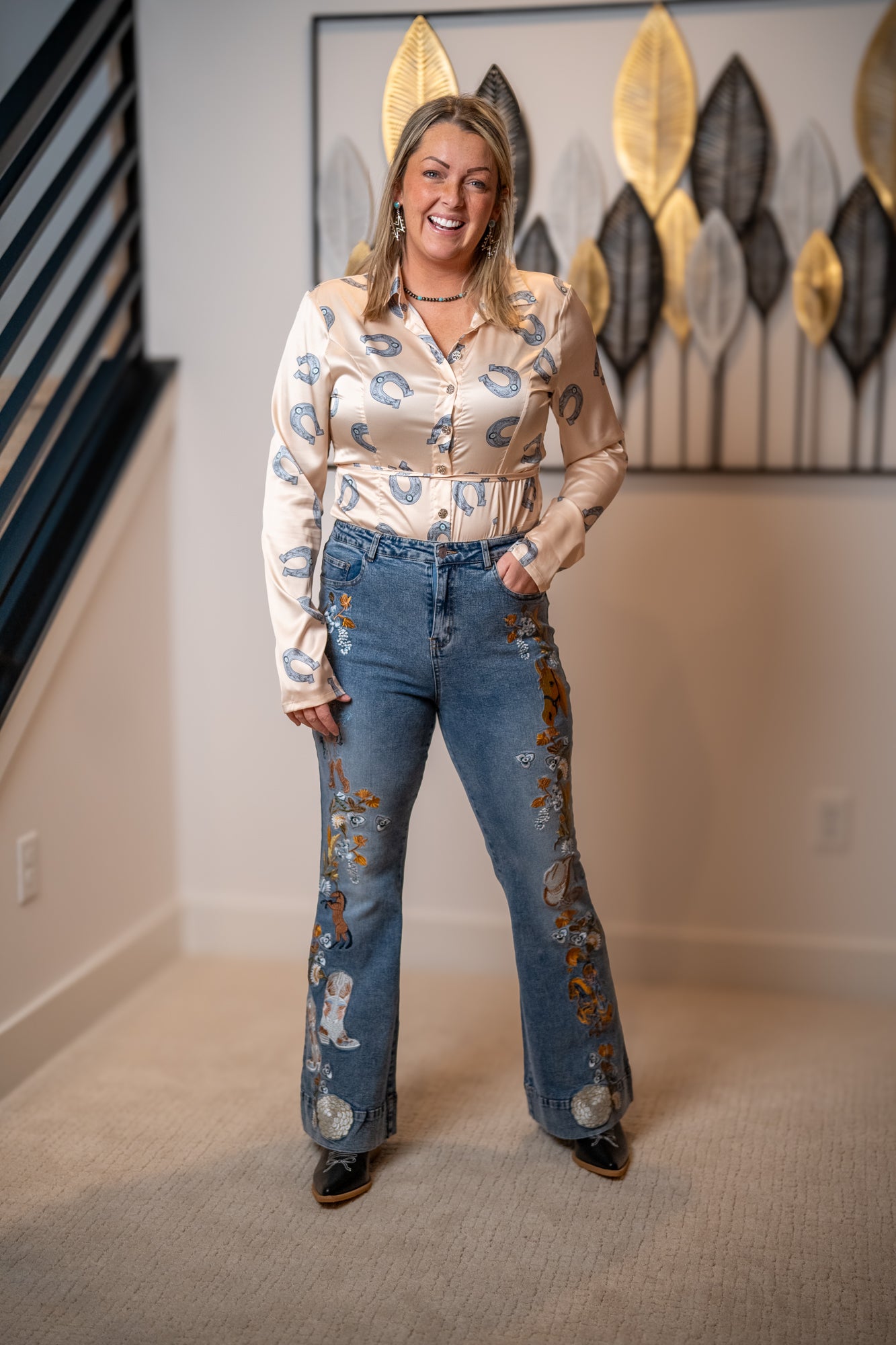 Flared western embroidery denim blueb with horseshoe body suit on 