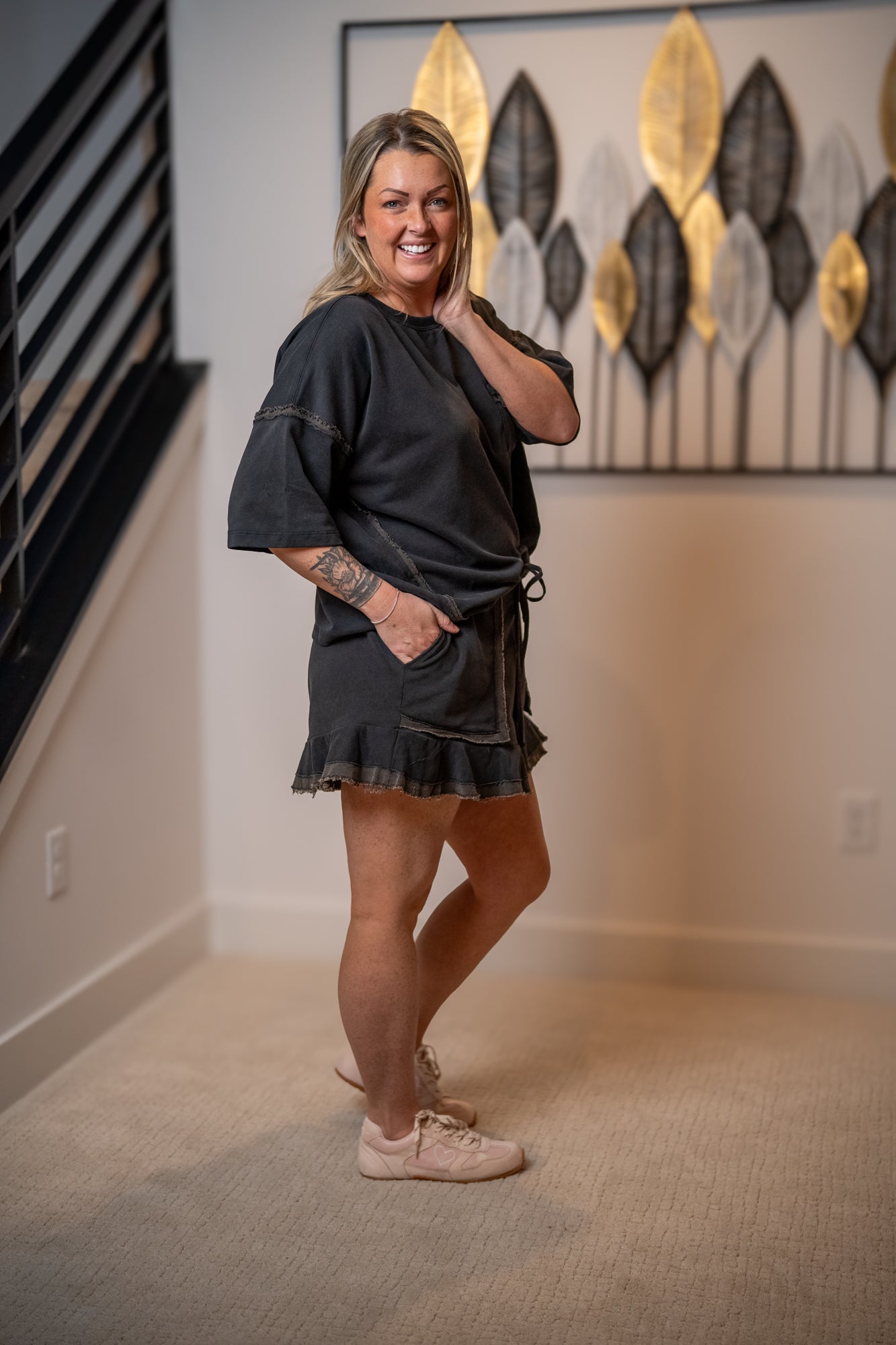 Effortless Edge Washed Ruffle Hem Shorts – Charcoal – Easel