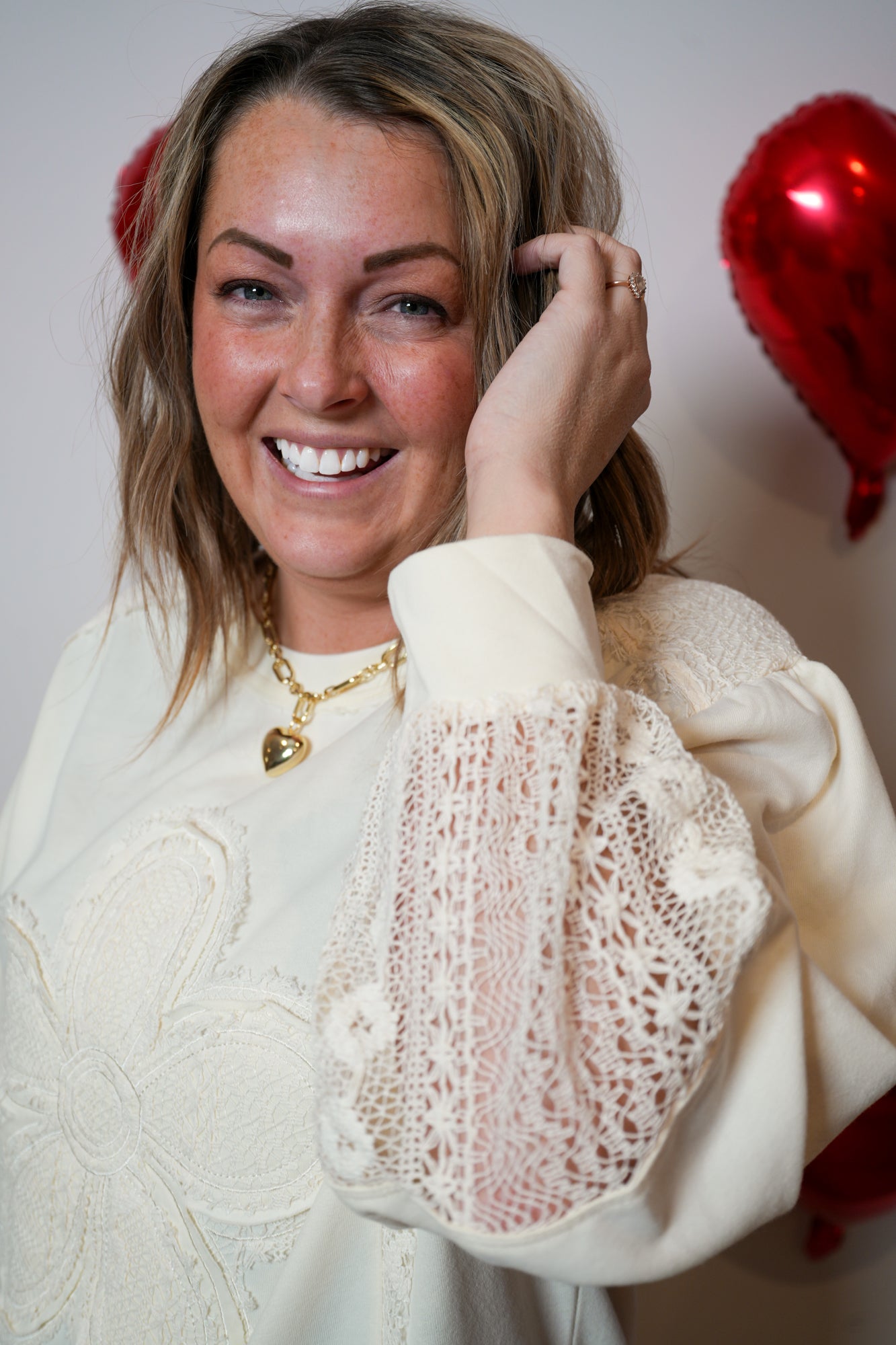 Innocent Days Daisy Patch Pullover - Buttercup Lynne Boutique