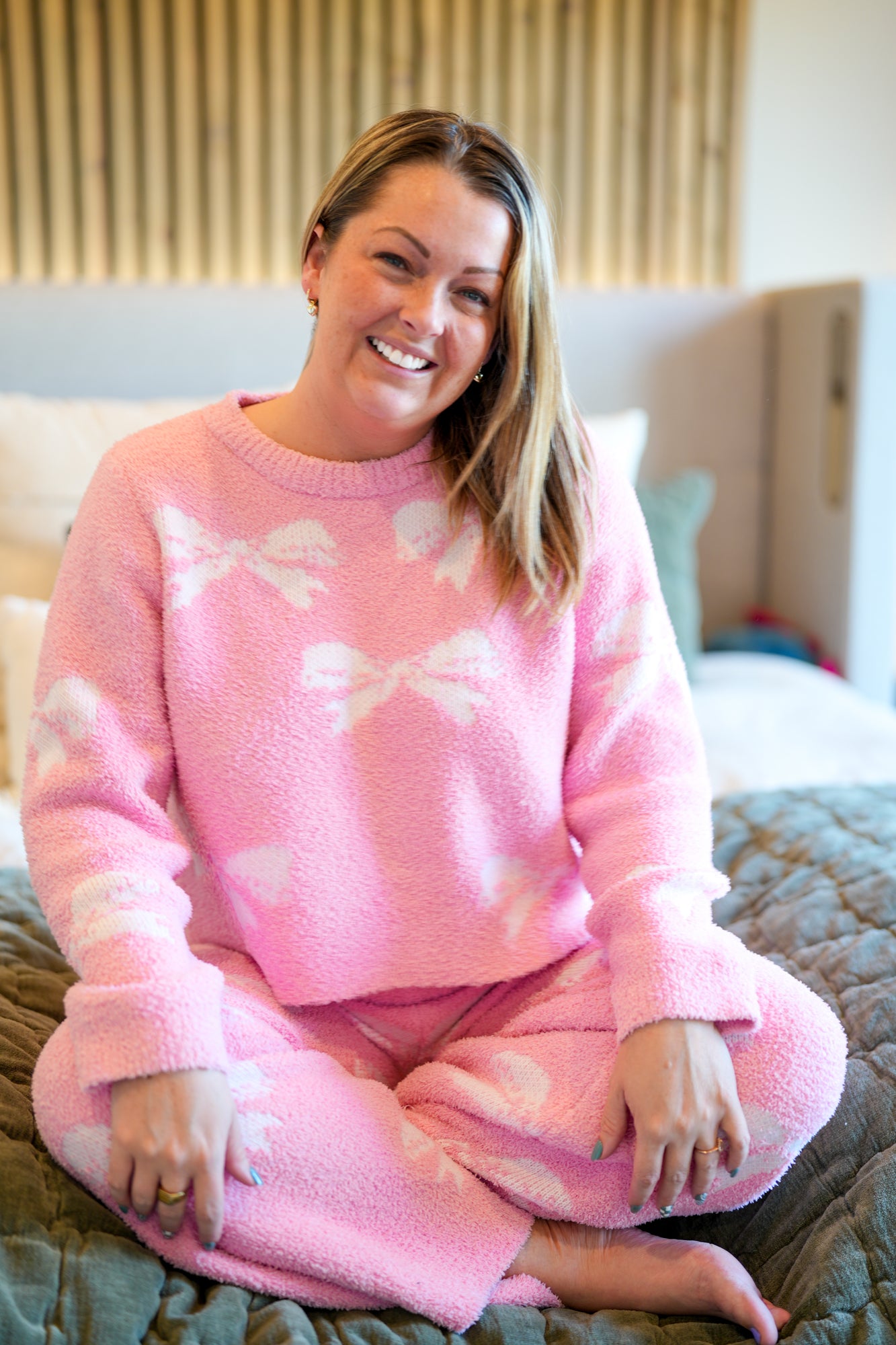 Sweet Escape Cammy Bow Lounge Set - Buttercup Lynne Boutique