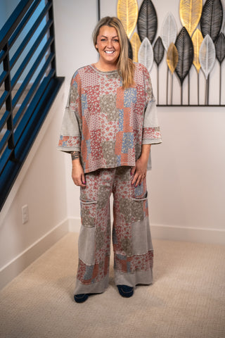 Patchwork Garden Pullover Easel