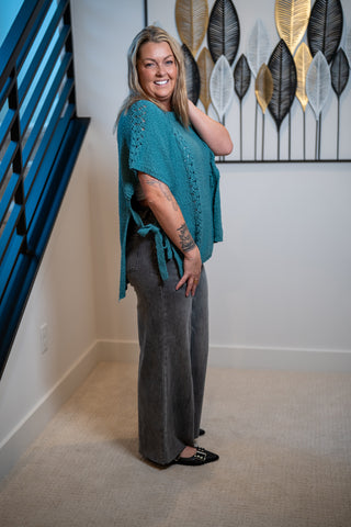 Easel Half Sleeve Knitted Poncho - Buttercup Lynne Boutique