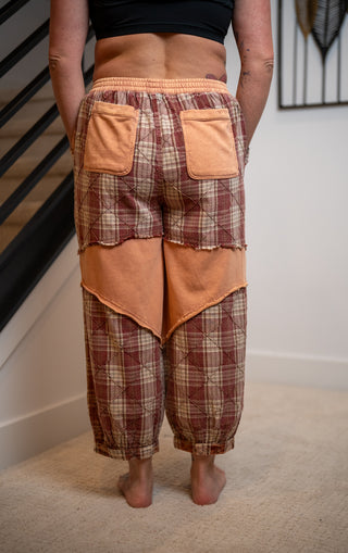 Oli & Hali Washed Plaid Mixed Terry Quilted Detail Pants – Taupe