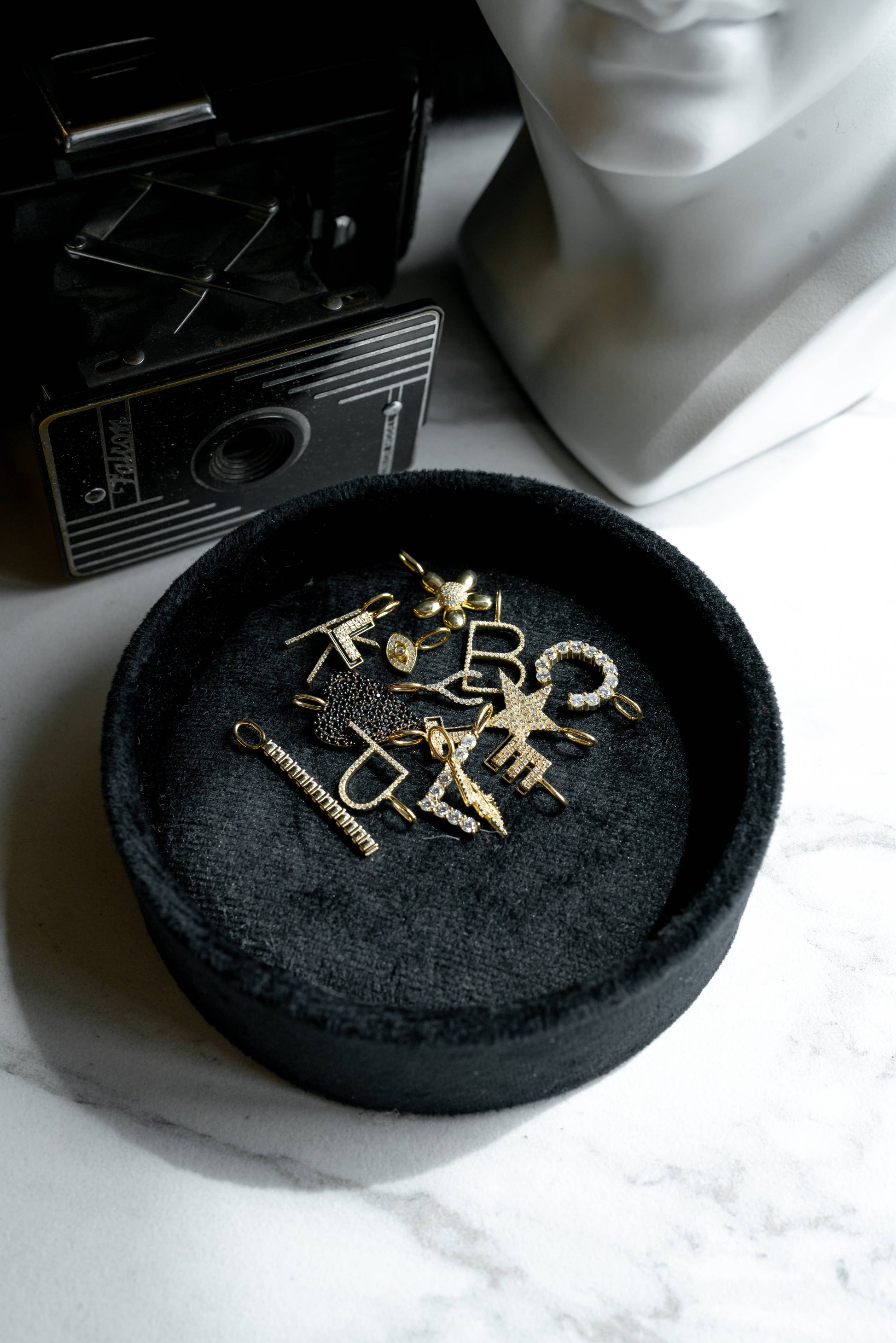 Love Charge Lovestruck Bolt Charm - Buttercup Lynne Boutique
